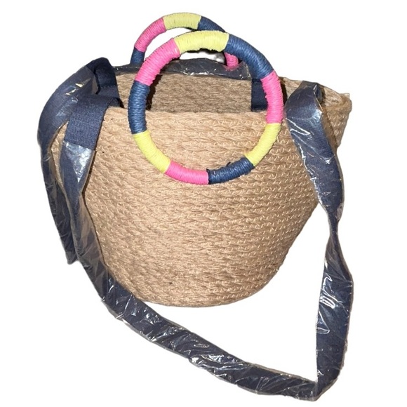 💕NWT!!!GAP STRAW BAG! THIS IS YOUR SUMMER BAG!! BOHO!! Fast shipping!! - Picture 14 of 14